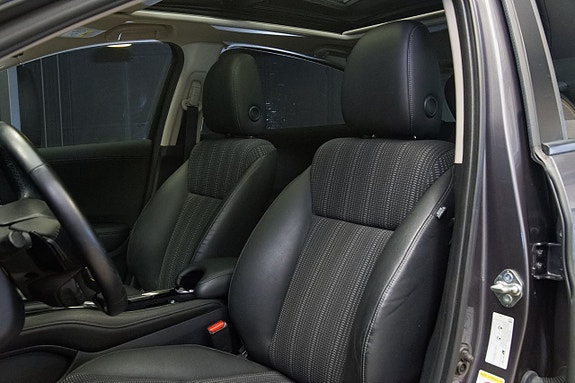 Honda HR-V 9 of 19