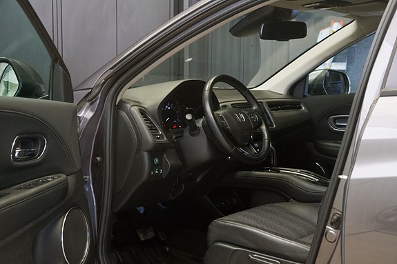 Honda HR-V 8 of 19