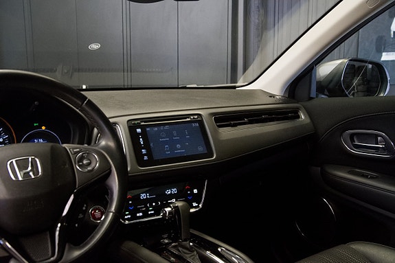 Honda HR-V 12 of 19