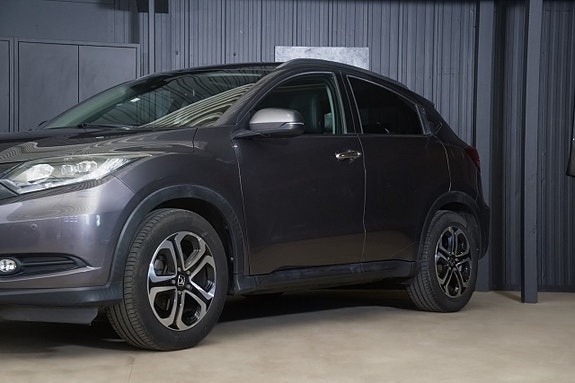 Honda HR-V 2 of 19