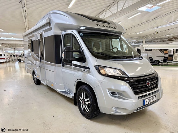 Adria Matrix M 670 SLT 50 Y EDITION