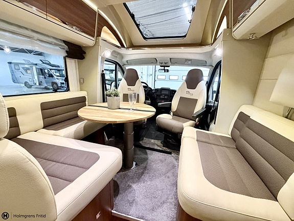 Adria Matrix M 670 SLT 50 Y EDITION 17 of 18