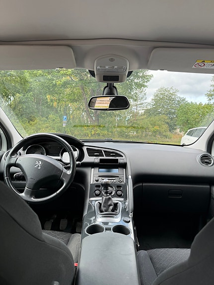 Peugeot 3008 5 of 6