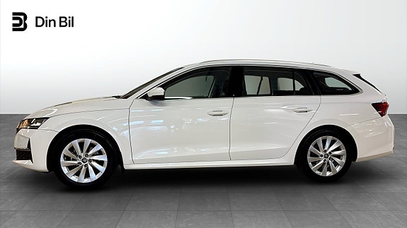 Skoda Octavia 2 of 12