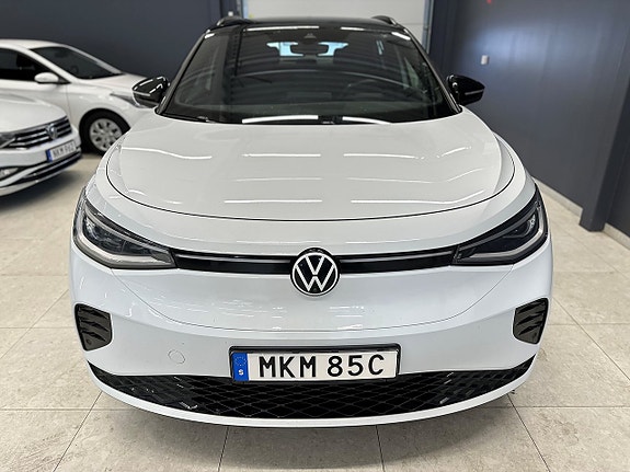 Volkswagen ID.4 GTX 3 of 21