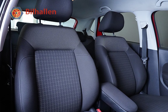 Volkswagen Polo 4 of 9