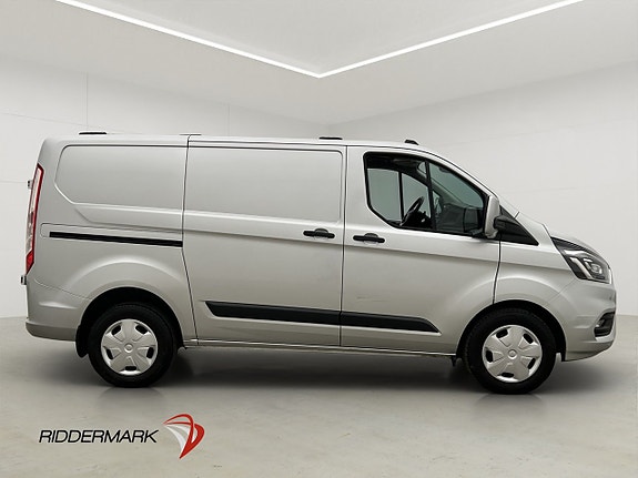 Ford Transit Custom 2 of 30