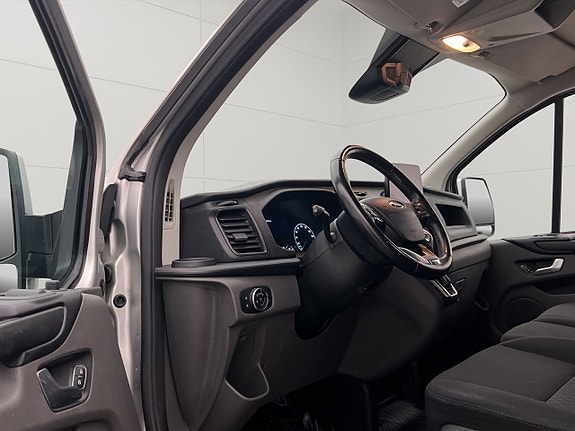 Ford Transit Custom 19 of 30