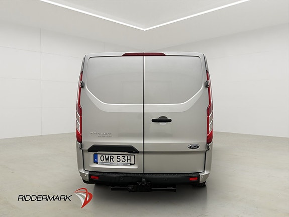 Ford Transit Custom 8 of 30