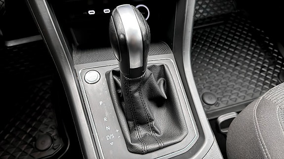 Volkswagen Touran 16 of 21
