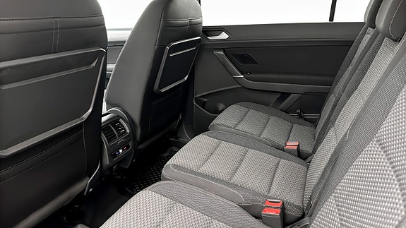 Volkswagen Touran 11 of 21
