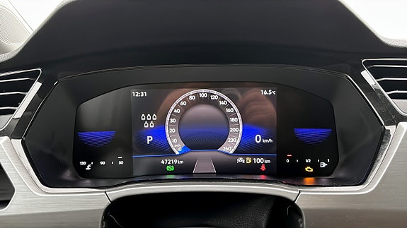 Volkswagen Touran 13 of 21