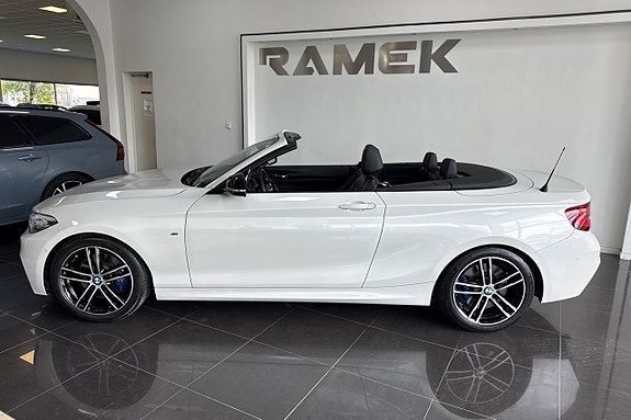 BMW M240i 4 of 11