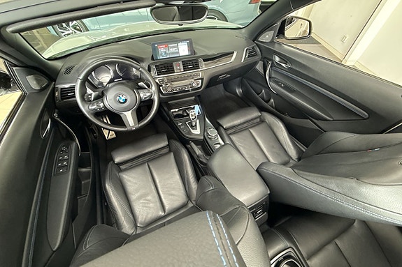 BMW M240i 9 of 11
