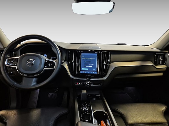 Volvo XC60 10 of 13