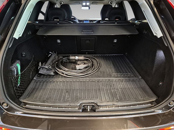 Volvo XC60 11 of 13