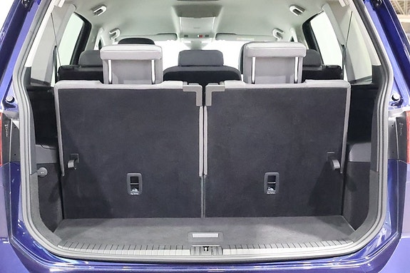 Volkswagen Touran 20 of 23