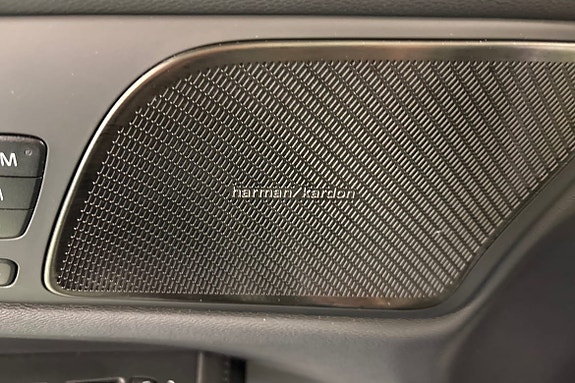 Volvo V60 20 of 22