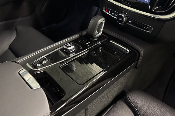 Volvo V60 15 of 22