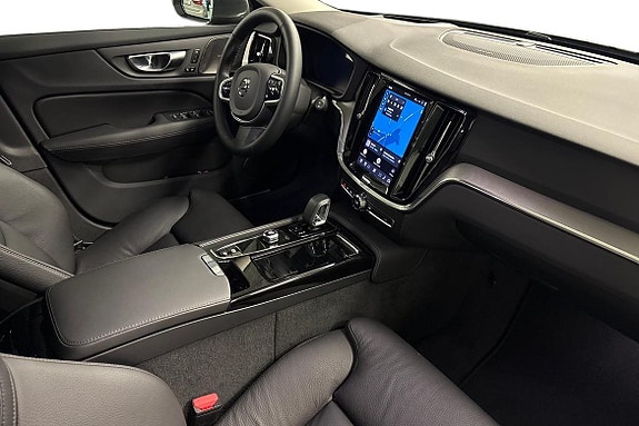 Volvo V60 10 of 22