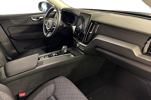 Volvo XC60 10 of 13