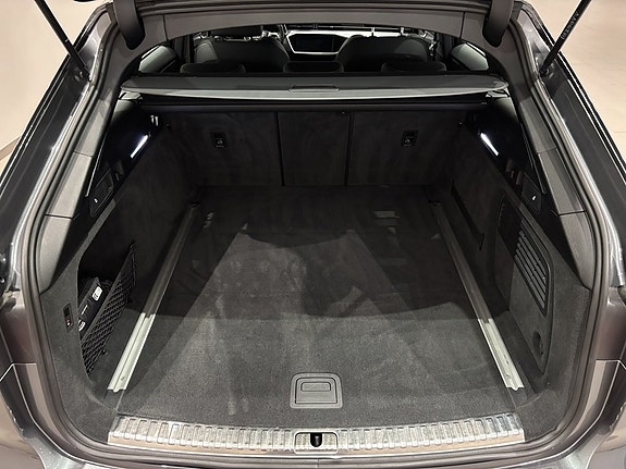Audi A6 13 of 19