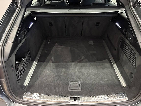 Audi A6 17 of 19