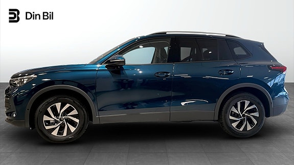 Volkswagen Tiguan 2 of 14