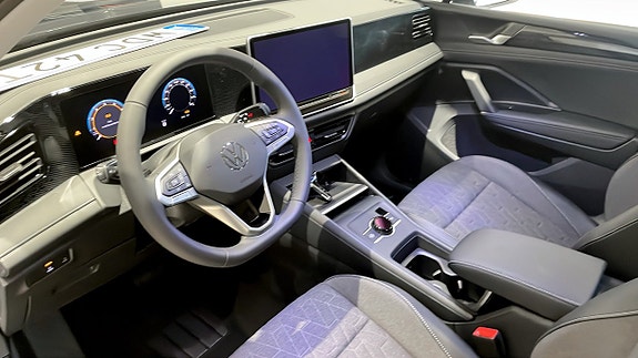 Volkswagen Tiguan 7 of 14