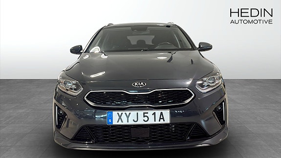 Kia Ceed 8 of 12