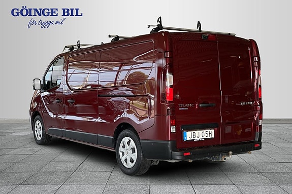Renault Trafic 4 of 13