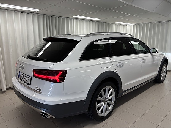 Audi A6 allroad 3 of 11