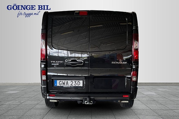 Renault Trafic 5 of 10