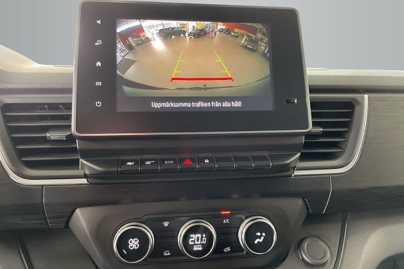 Renault Trafic 9 of 10