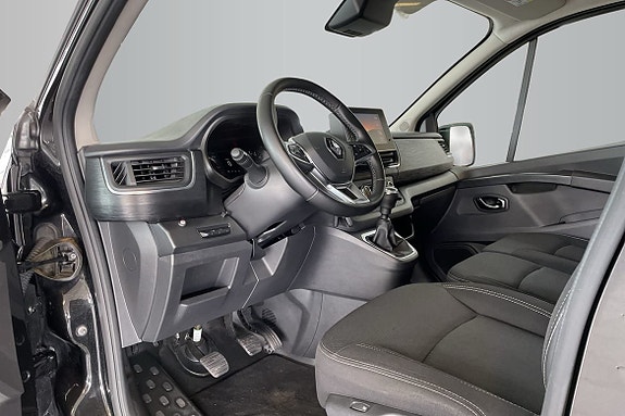 Renault Trafic 7 of 10