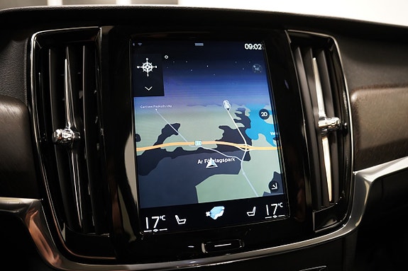 Volvo V90 Cross Country 22 of 25