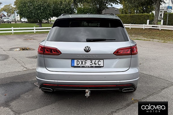 Volkswagen Touareg 4 of 22