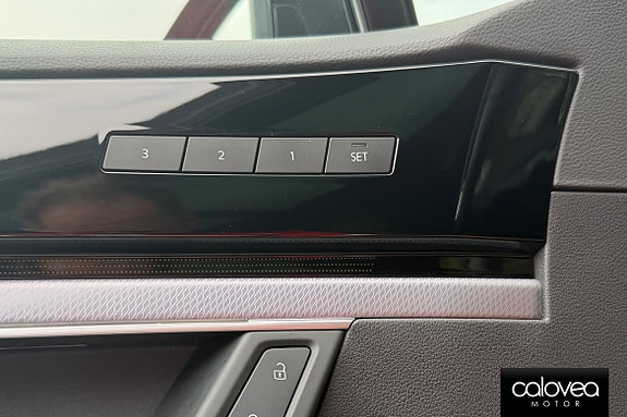 Volkswagen Touareg 22 of 22