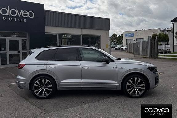 Volkswagen Touareg 2 of 22