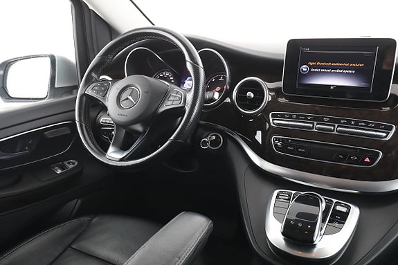 Mercedes-Benz Vito 108 12 of 30