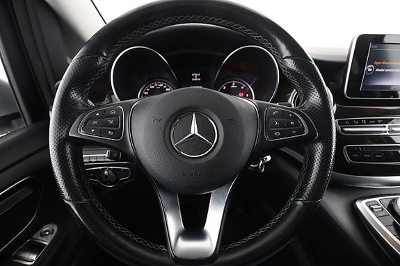Mercedes-Benz Vito 108 17 of 30