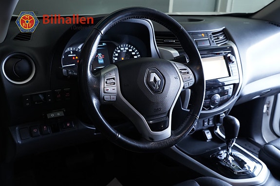 Renault Alaskan 4 of 12