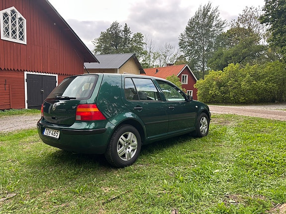 Volkswagen Golf IV 4 of 10