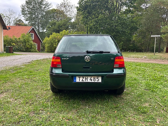 Volkswagen Golf IV 5 of 10