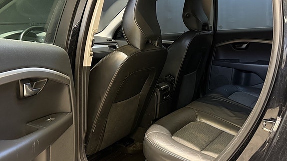 Volvo V70 23 of 25