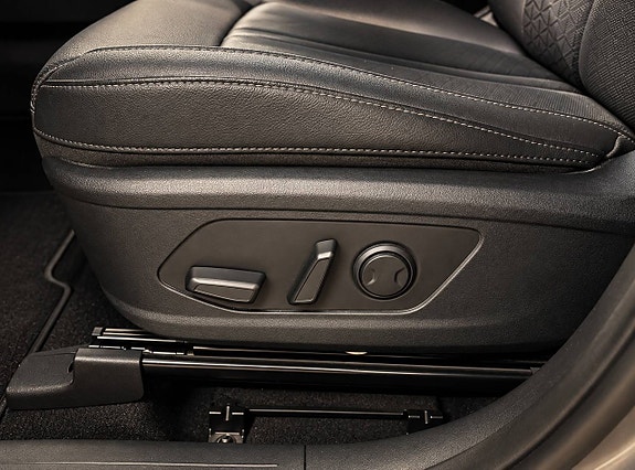 Kia Sorento 8 of 10