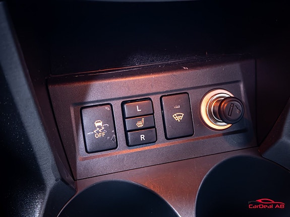 Toyota RAV4 27 of 30