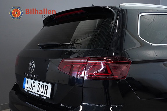 Volkswagen Passat 4 of 26