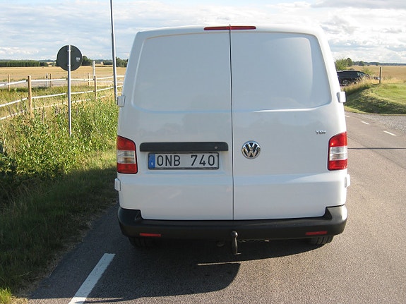 Volkswagen Transporter 8 of 14