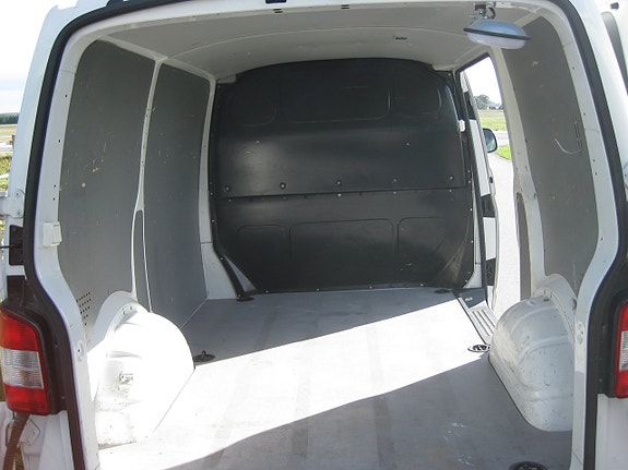 Volkswagen Transporter 13 of 14
